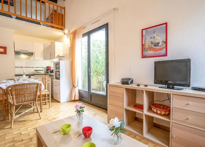 Holiday Home Les Maisons De La Plage-4 By Interhome