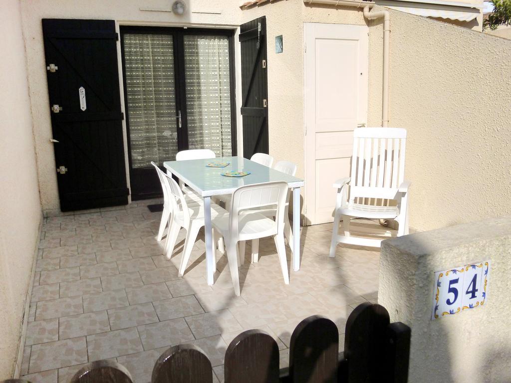 Holiday home Holiday Home Les Maisons De La Plage-4 By Interhome *