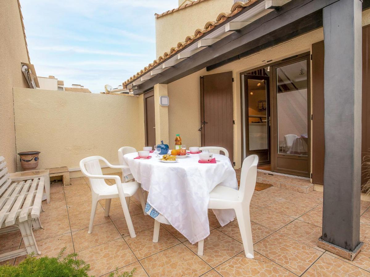Holiday home Holiday Home Les Maisons De La Plage-4 By Interhome *