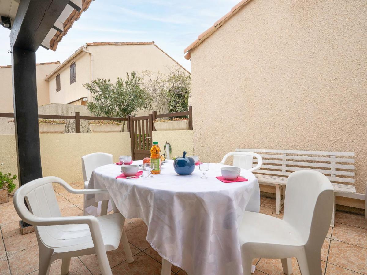 Holiday home Holiday Home Les Maisons De La Plage-4 By Interhome *